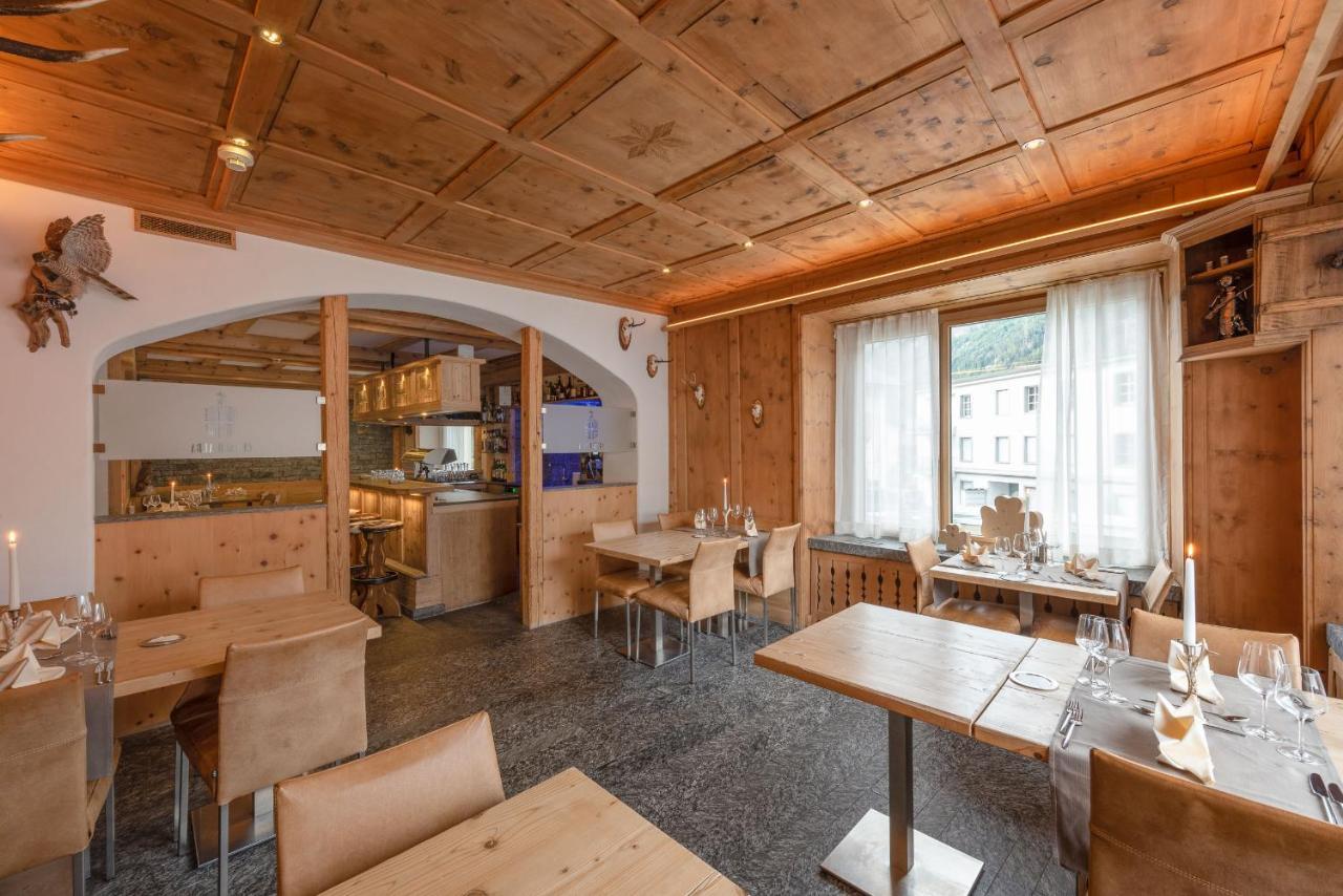 Hotel Crusch Alba זרנץ מראה חיצוני תמונה