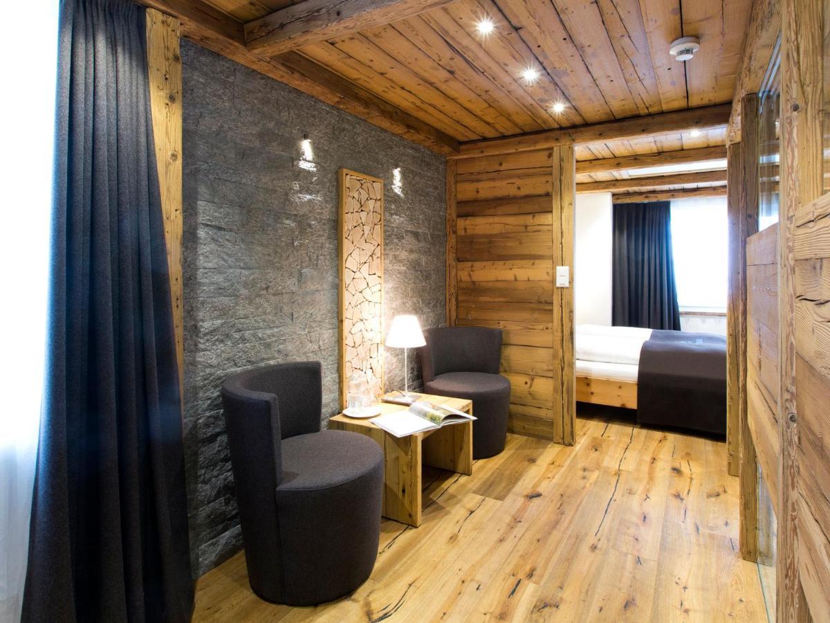 Hotel Crusch Alba זרנץ מראה חיצוני תמונה