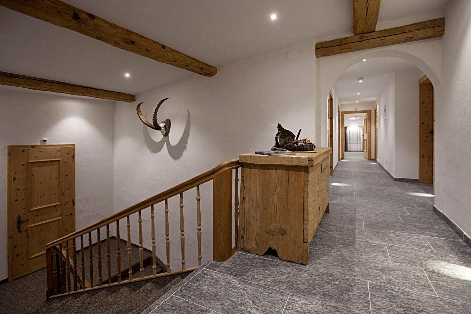 Hotel Crusch Alba זרנץ מראה חיצוני תמונה