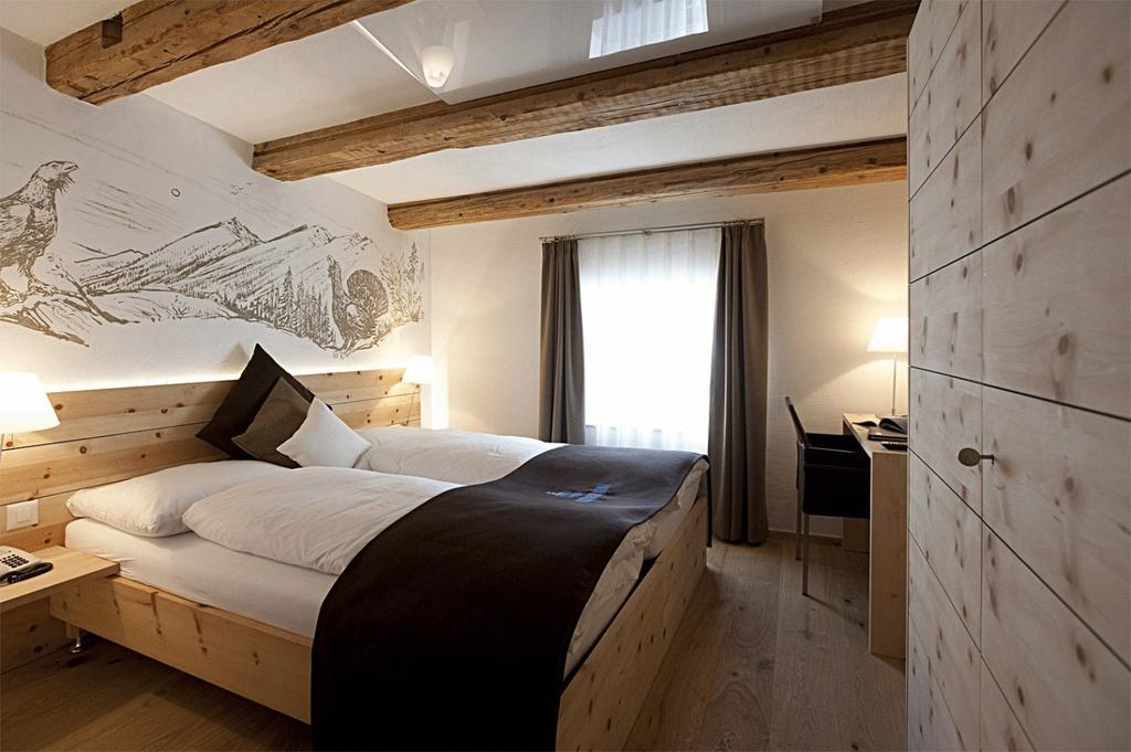 Hotel Crusch Alba זרנץ מראה חיצוני תמונה