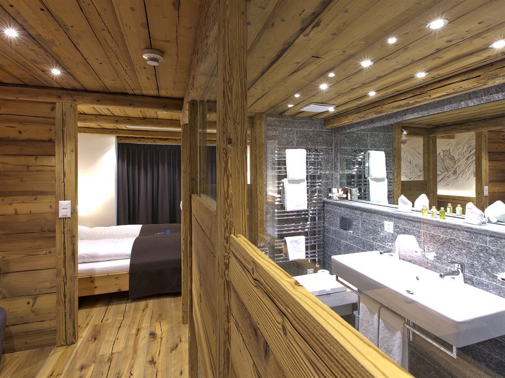 Hotel Crusch Alba זרנץ מראה חיצוני תמונה