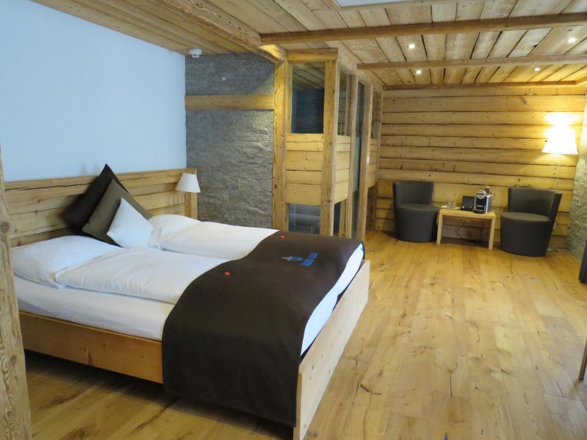 Hotel Crusch Alba זרנץ מראה חיצוני תמונה